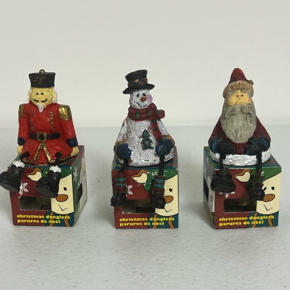 Lot of 3 Christmas Danglers Wine Bottle Topper Stoppers Cork Dangling Legs - Picture 1 of 6